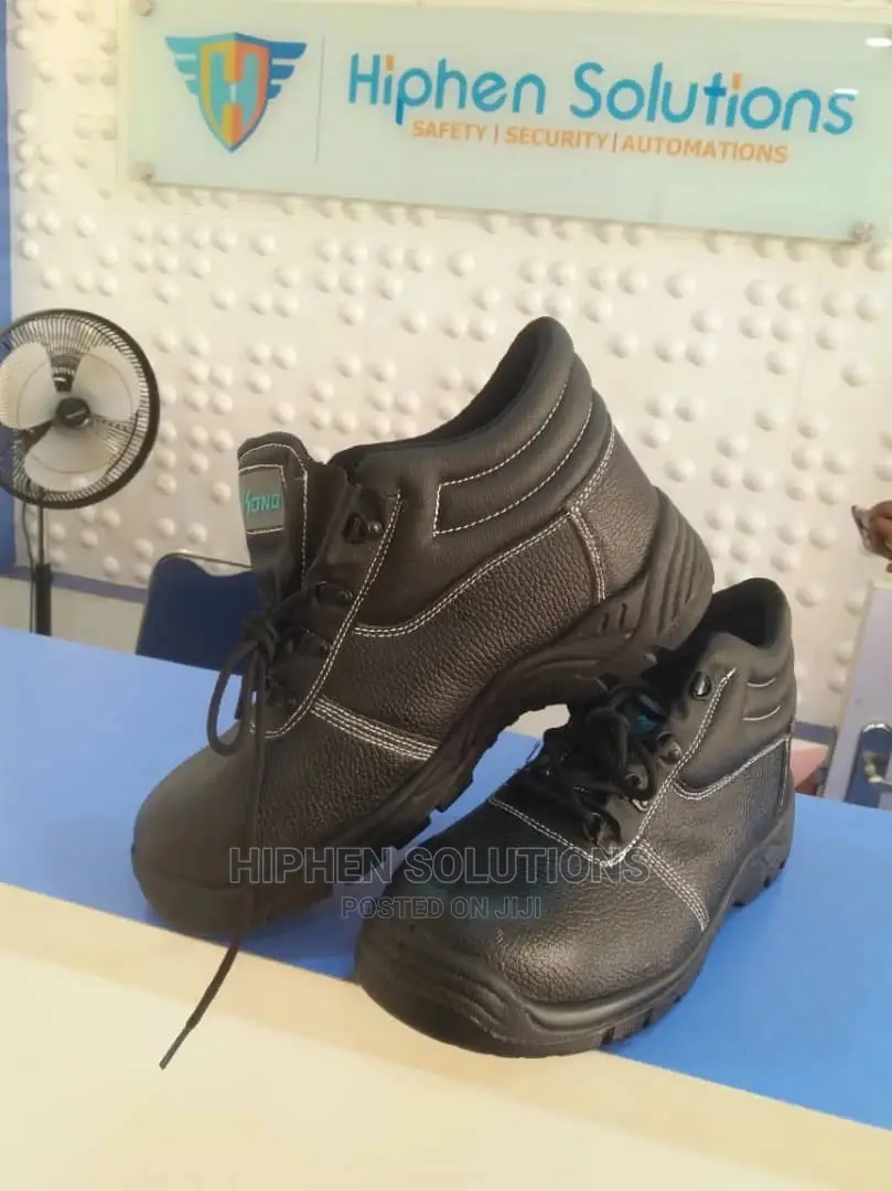 Cut and Puncture Resistance Safety Shoes