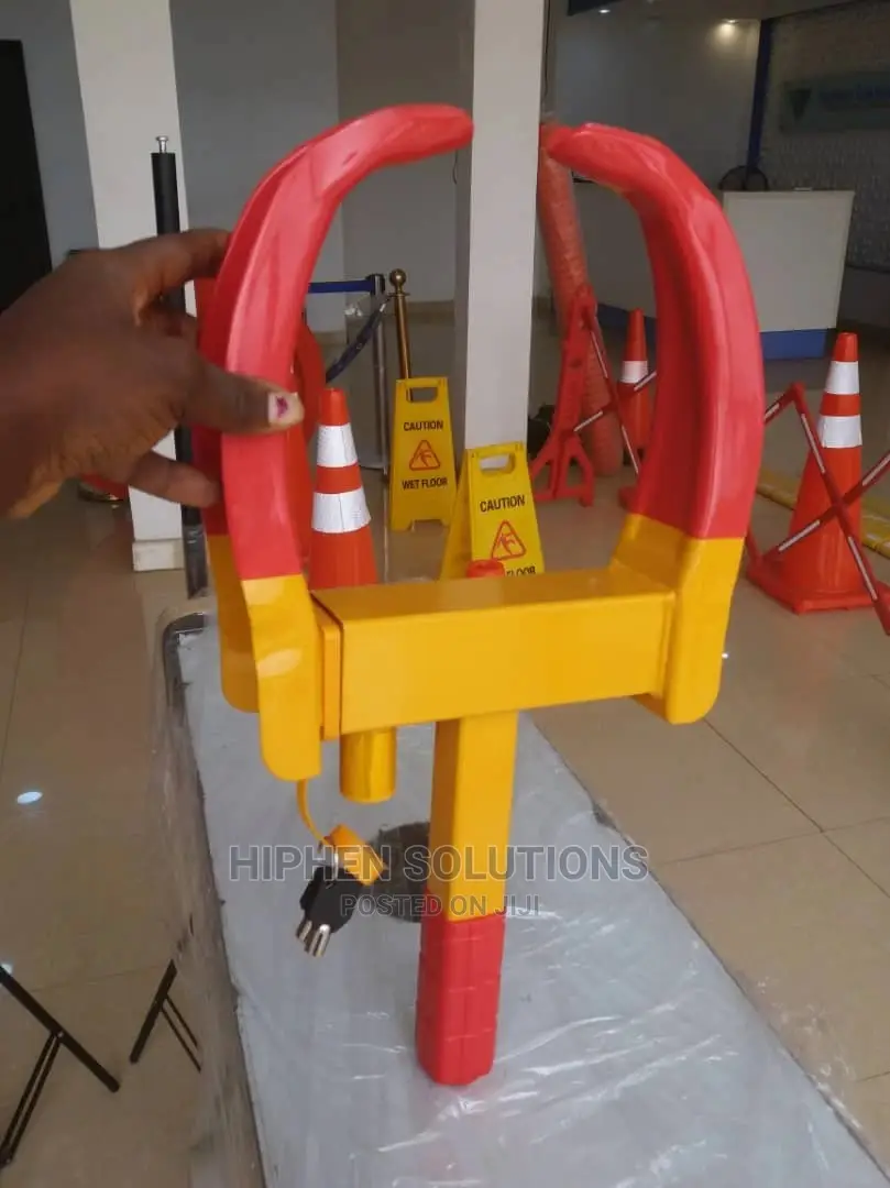 Anti Slip Tire Wheel Clamp