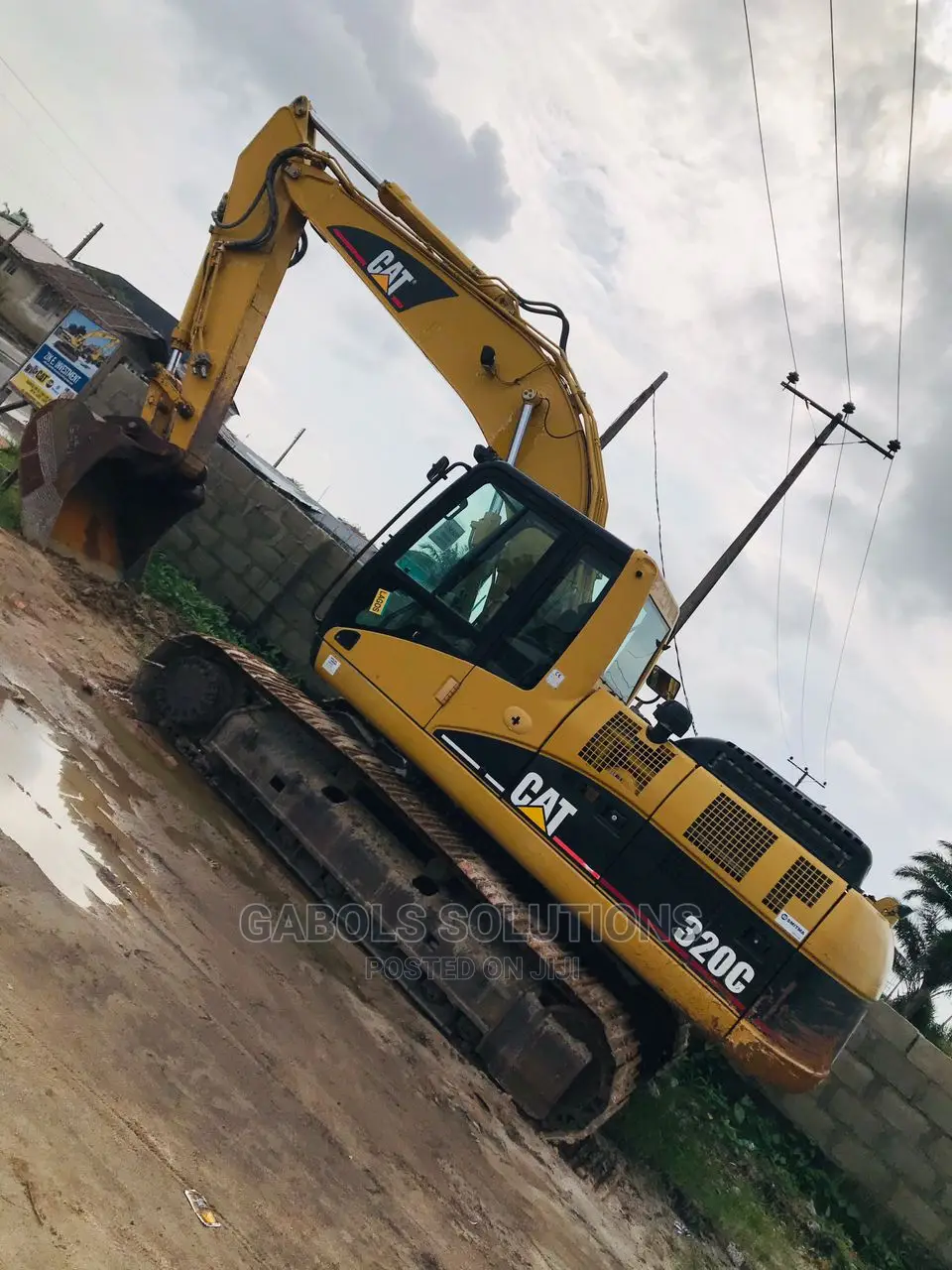 Direct Tokunbo Caterpillar Excavator 320CL