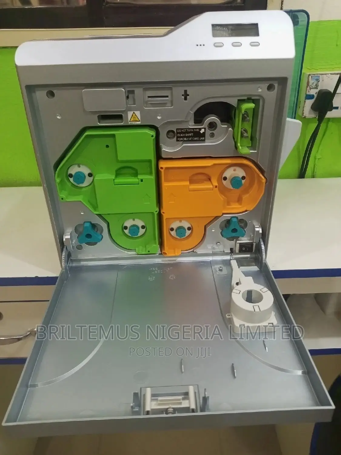 Uk-used DNP CX-D80 Dual Sided Plastic ID Card Printer