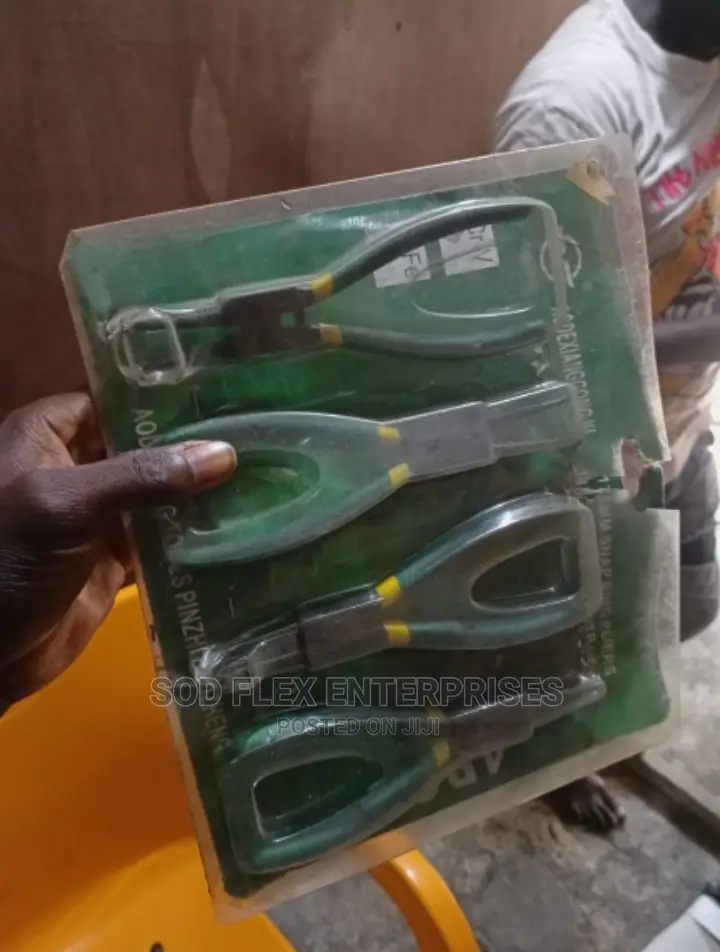 Set of Circlip Pliers