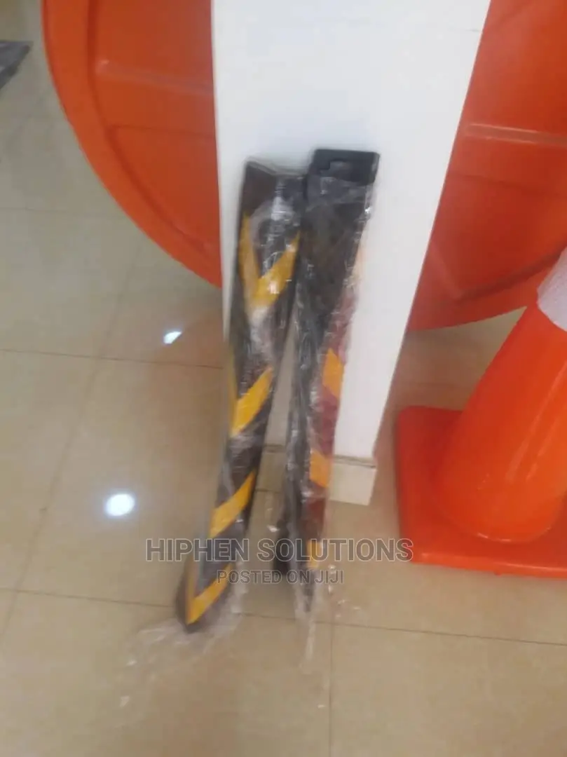 Universal Use Safety Wheel Stopper Bar