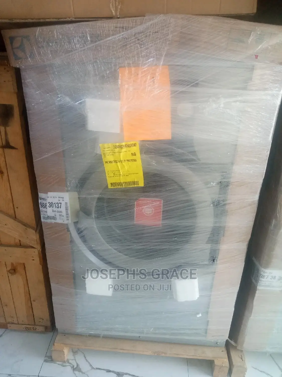 35kg Electrolux Washing Machine (England)