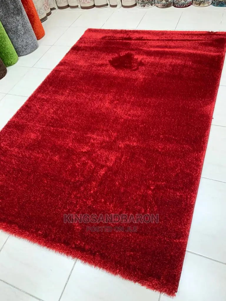 5x7fts,(7x10,4x6 )Wine Color Shagyy Center Rug