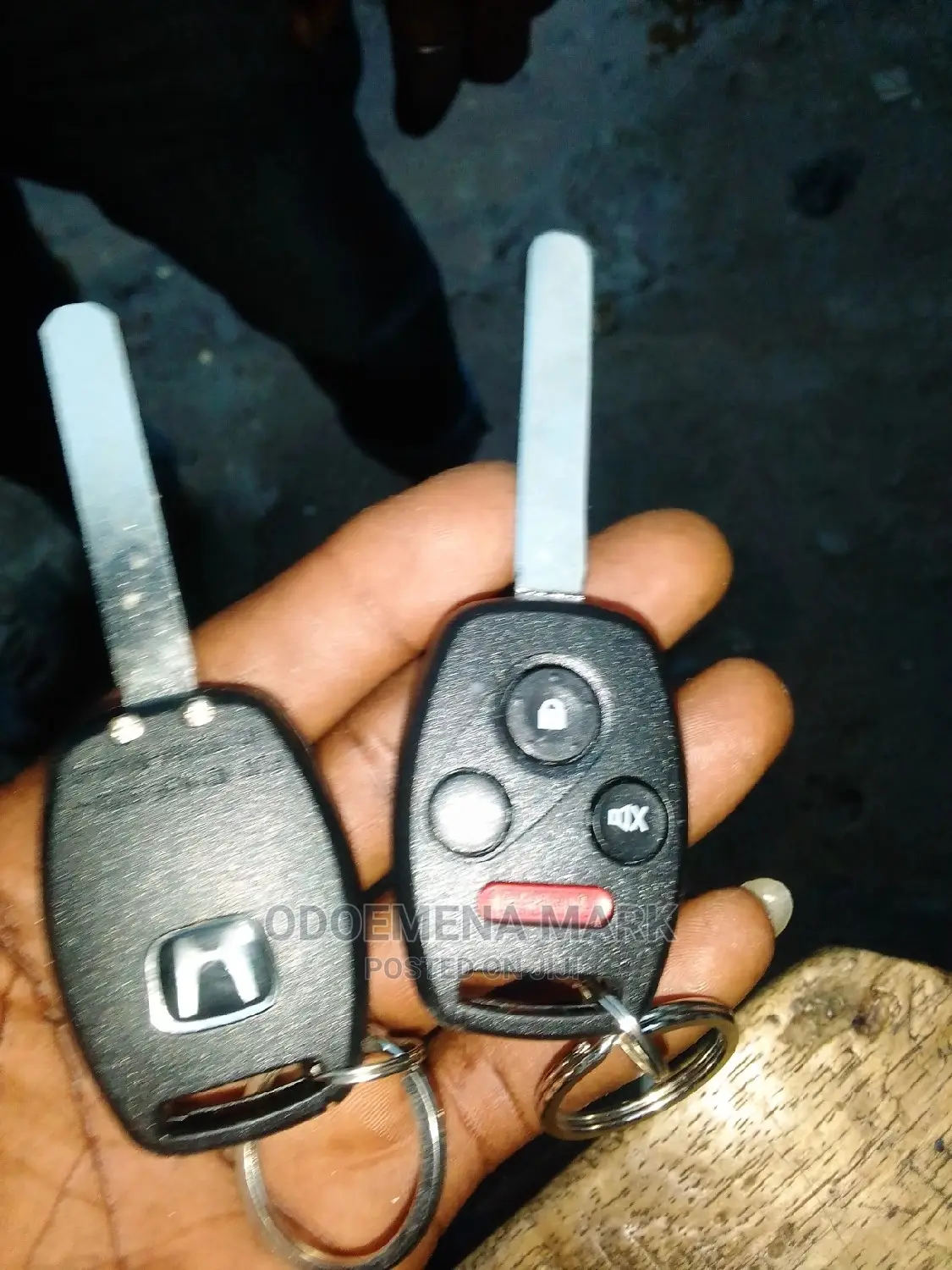 Remote Control With Key for All Cars Available Now