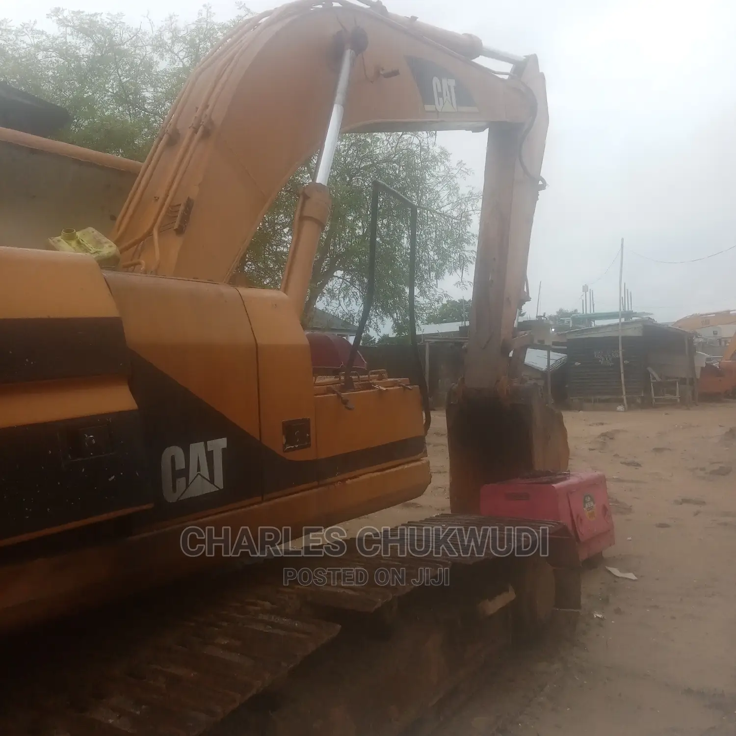 325bl Excavator Nigerian Used