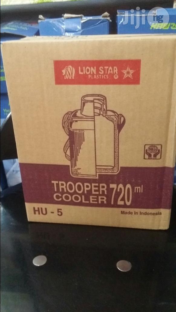 Indonesiatropper Water Hot And Cool Container